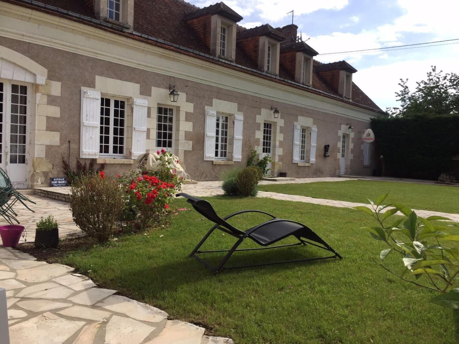 Maison Des Arts Francueil Exteriér fotografie